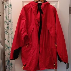 Marlboro Adventure Team Hooded Windbreaker Jacket Red and Black L Vintage 90s